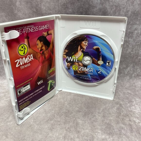 Zumba Fitness 2 Nintendo Wii Game + Belt Dance Fitness Exercise - Picture 3 of 4